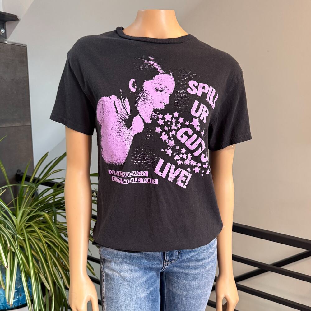 Olivia Rodrigo GUTS World Tour T-Shirt Spill Ur Guts Live 100% Cotton - SZ Small